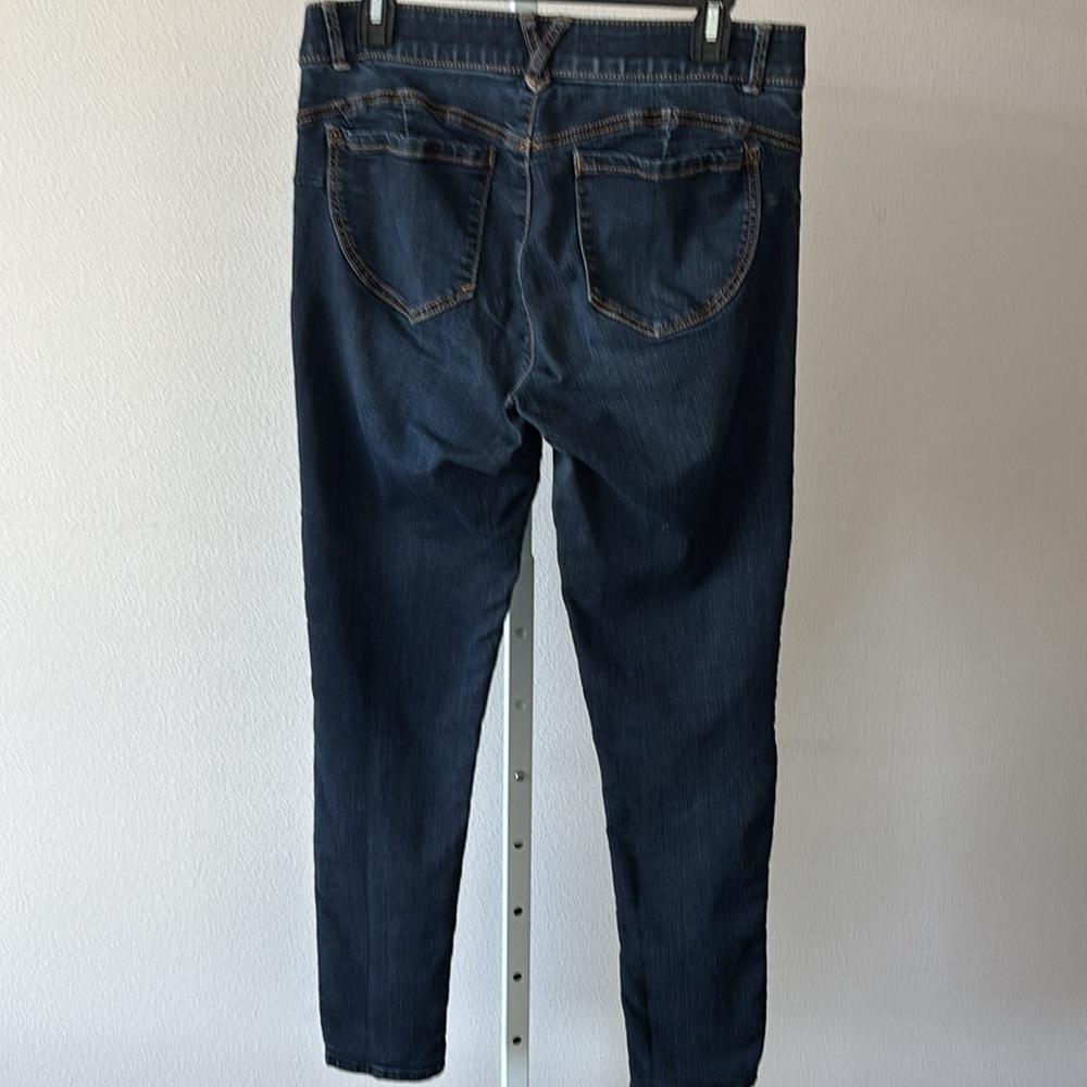 Democracy Jeans 10 Ab Technology Skinny Polished Casual Quiet Luxury Clean Girl - Picture 12 of 13